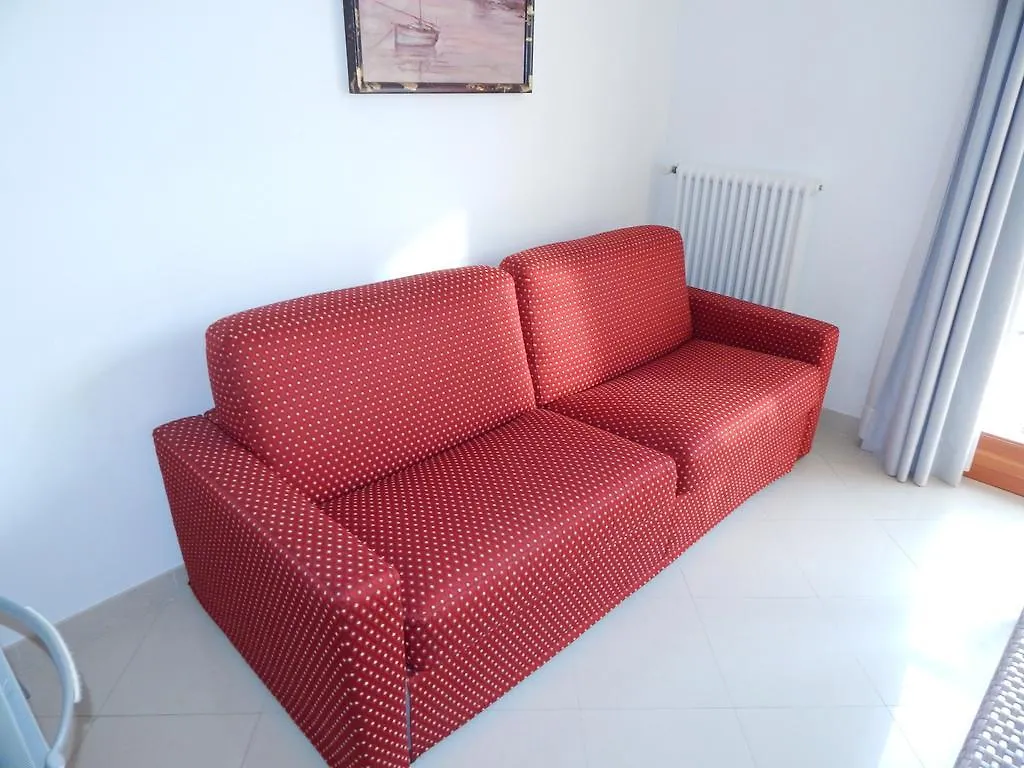 Residence La Perla Finale Ligure 0*,
